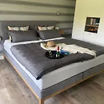 Beach Villa Zingst 아파트